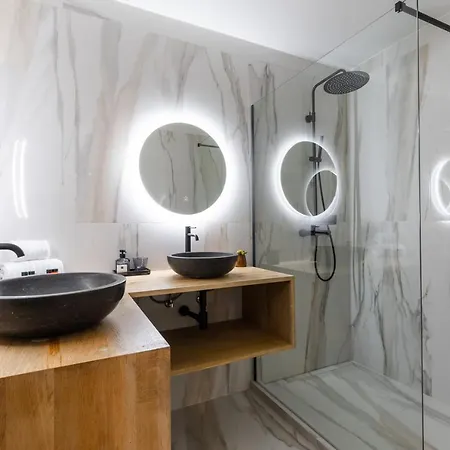 Newly Renovated Design In The Center Of Near The Apartamento Ostende