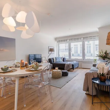 Newly Renovated Design In The Center Of Near The Apartamento Ostende