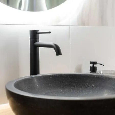 Apartamento Newly Renovated Design In The Center Of Near The Ostende